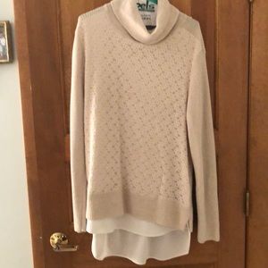 Simply Vera lace front high low sweater